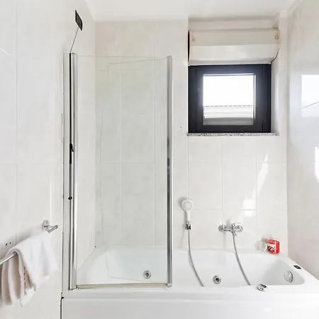 Waterfront Апартаменты Бари